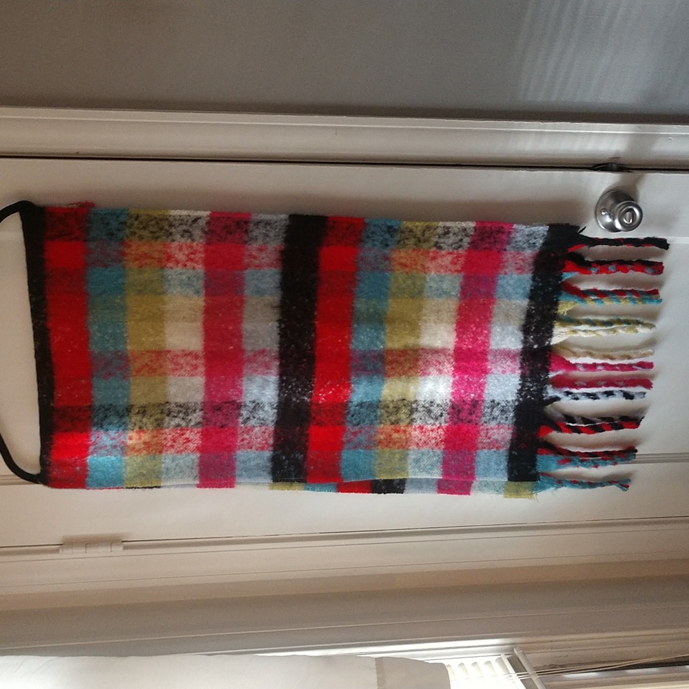 NWT Aeropostale blanket scarf